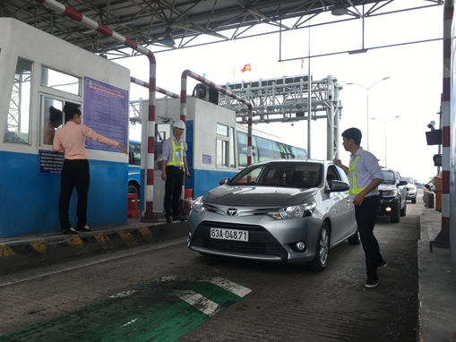 BOT Cai Lậy tiếp tục xả trạm vào trưa 3-12