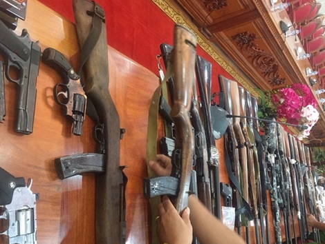 “Đánh mạnh” đòi nợ thuê, cho vay nặng lãi theo kiểu "xã hội đen"