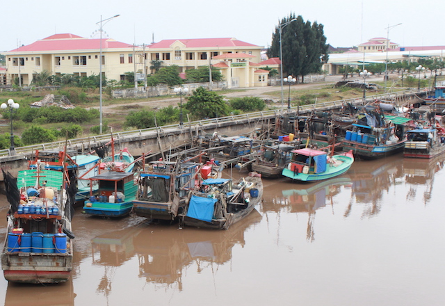 Người dân Bạc Liêu sau bão