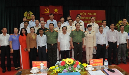 Lãnh đạo Bộ Công an chỉ đạo công tác tại Cảnh sát PCCC TP Cần Thơ