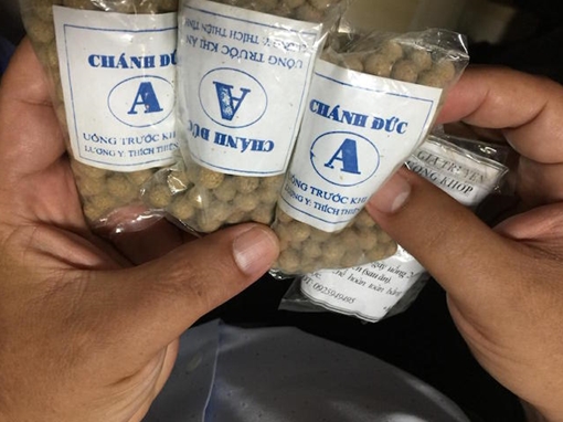 Xử phạt 2 cơ sở bán thuốc đông dược không rõ nguồn gốc