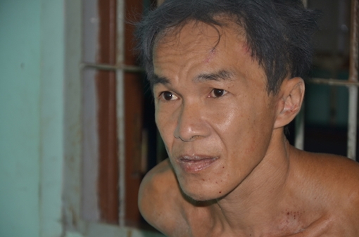 Bắt khẩn cấp nghi can giết người, chặt đầu phi tang