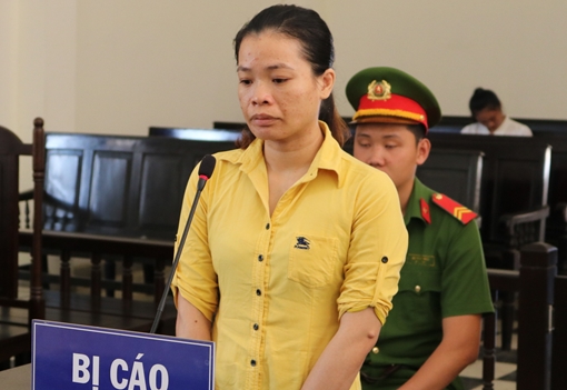 Bán ma tuý để thoả mãn cơn ghiền