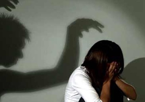 Bắt tạm giam người đàn ông hiếp dâm bé gái 11 tuổi