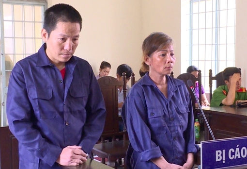 Chủ quán cà phê kích dục cùng nhân tình cướp tài sản lãnh án