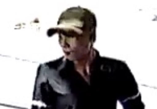 Truy tìm nghi phạm đâm chủ tiệm, cướp xe máy ở Tiền Giang