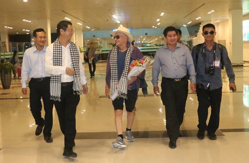 Tỷ phú Anh Joe Lewis đến Cần Thơ lần thứ 2 bằng chuyên cơ