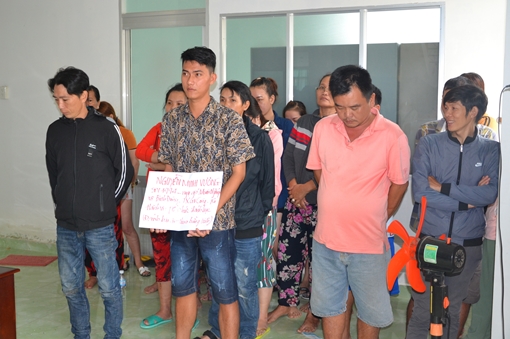 6 “quý bà” đánh bạc ở Gò Công bị khởi tố