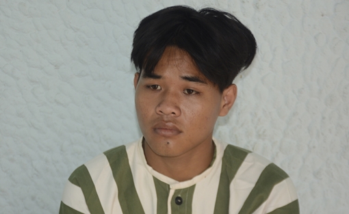 Bênh cha, cầm dao chém người đứt lìa cánh tay trái người khác