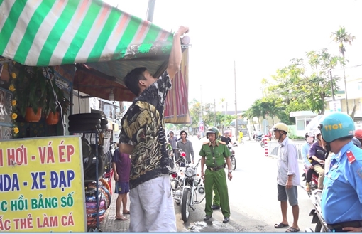 Đồng Tháp chấn chỉnh tình trạng lấn chiếm vỉa hè, lòng đường