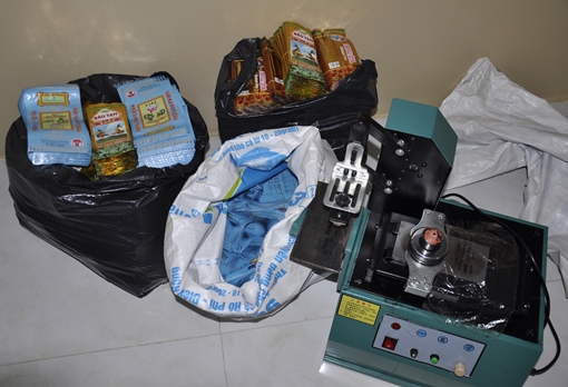 Bắt vụ sản xuất trà giả quy mô lớn ở Cần Thơ