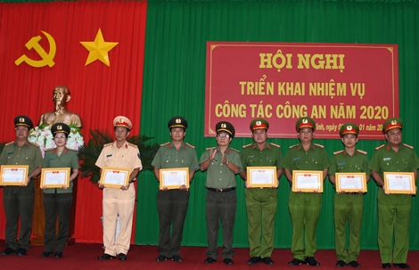 Công an Trà Vinh 4 năm liên tiếp kéo giảm tai nạn giao thông 
