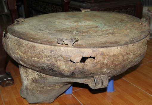 Lần đầu tiên phát hiện trống đồng trên sông Cổ Chiên - Vĩnh Long