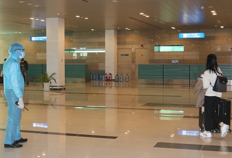 Cần Thơ cách ly 15 người về từ Hàn Quốc có biểu hiện ho, sốt