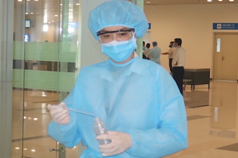 4 người ở Vĩnh Long tiếp xúc du khách Anh đều âm tính với COVID-19