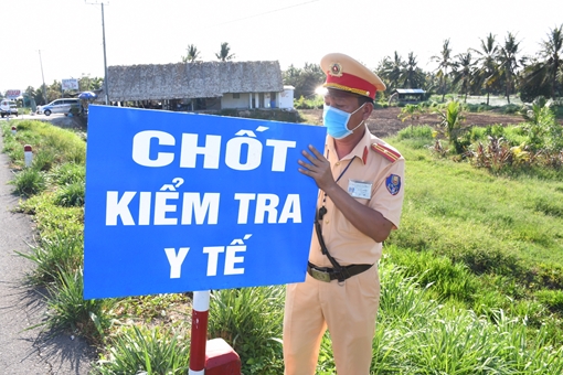 Công an Trà Vinh triển khai 4 chốt y tế chống dịch COVID-19