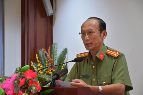 Yêu cầu xử lý trách nhiệm cán bộ trong vụ triệt phá trường gà