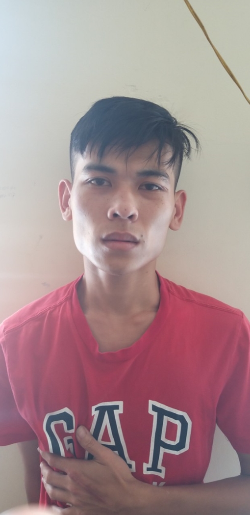 Kẻ chém chủ nợ ra đầu thú sau một tháng trốn truy nã