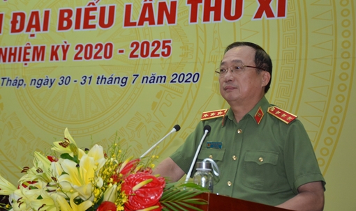 Công an Đồng Tháp phải hết lòng giúp đỡ, dựa vào nhân dân để công tác và chiến đấu