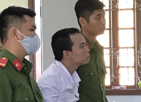 Cưỡng bức bé gái lãnh 20 năm tù