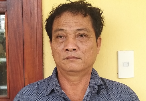 "Chém gió" lo trúng tuyển công chức lấy tiền trả nợ cờ bạc và tiêu xài