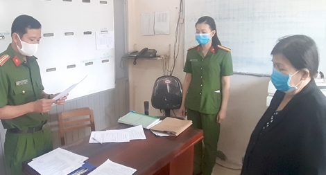 Lừa đảo gần 10 tỷ đồng thông qua các hợp đồng chuyển nhượng đất