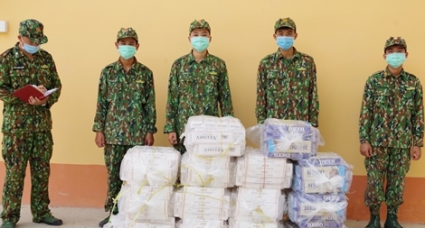 5.000 gói thuốc lá ngoại bị "vứt lại" trong đêm