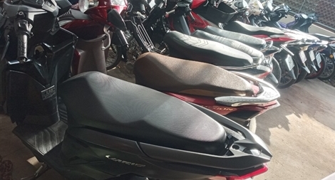 70 thanh niên tụ tập cổ vũ đua xe trên QL1