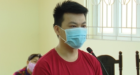 Thuê ôtô rồi làm giả giấy tờ mang cầm lấy 300 triệu đồng