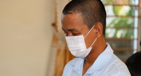 9 tháng tù cho đối tượng né chốt kiểm dịch tấn công CSGT