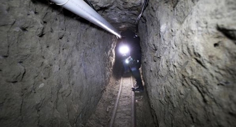 Hơn 90 tù nhân vượt ngục bằng đường hầm ở Brazil