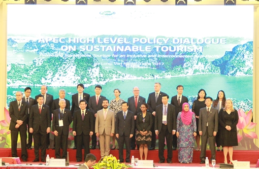 Khai mạc Đối thoại Chính sách cao cấp về du lịch bền vững APEC tại Hạ Long