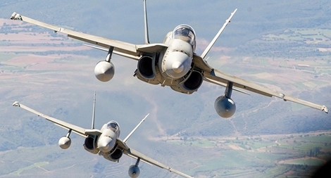 Máy bay Nga-NATO lại "gầm ghè" nhau trên biển Baltic