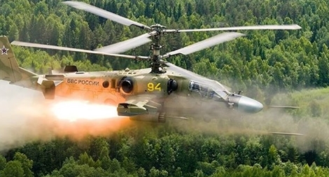 Trực thăng Nga bắn nhầm vào khán giả xem tập trận?