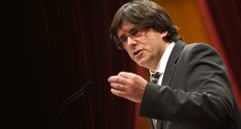 Catalonia bác tuyên bố của Madrid, Tây Ban Nha đứng trên bờ vực xung đột