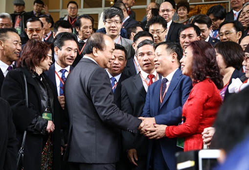  Tổ quốc luôn lắng nghe hơi thở, ý kiến đóng góp của bà con kiều bào