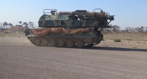 Căn cứ Syria "lành lặn" sau đòn tấn công bằng 110 tên lửa