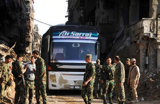 Đến lượt phiến quân ở Homs hạ vũ khí đầu hàng quân đội Syria