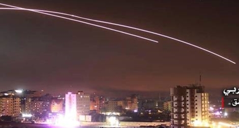 Israel ra tối hậu thư cho Syria sau màn không kích bằng 70 tên lửa