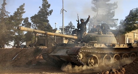 Sau Damascus, quân đội Syria ra tối hậu thư cho phiến quân ở Deraa