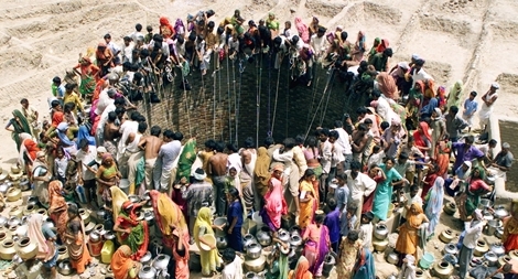 Hơn nửa tỉ dân Ấn Độ điêu đứng vì khủng hoảng nước