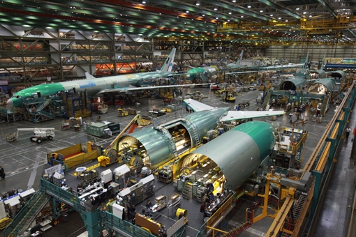 Mỹ đang nín thở sợ Nga đáp trả đòn trừng phạt bằng cách cắt nguồn cung titanium