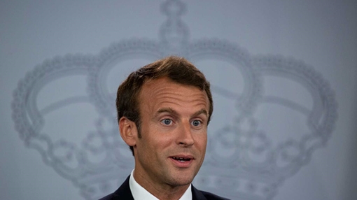 Tổng thống Pháp Macron lại hứng bão chỉ trích vì bình luận "lạ" về phụ nữ