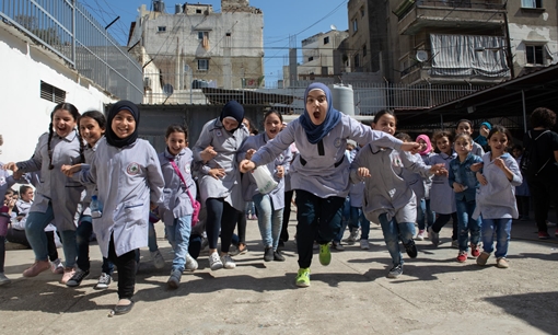 Cuộc sống "như trong giấc mơ" của những đứa trẻ Syria tị nạn