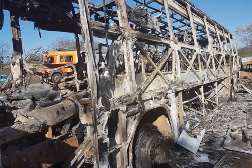 Xe bus chạy bằng gas phát nổ khiến hơn 40 người chết cháy