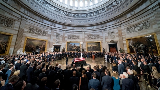 Cựu Tổng thống Mỹ Bush "cha" được tri ân tại "trái tim" nước Mỹ