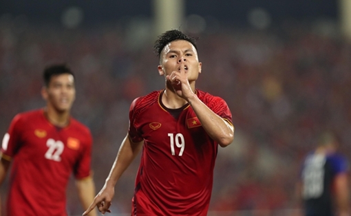 Sau cú kiến tạo siêu phẩm, AFC đưa Quang Hải vào top 10 sao trẻ châu Á