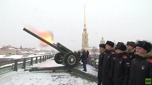 Tổng thống Putin lần đầu tiết lộ về nghề nghiệp trong quá khứ