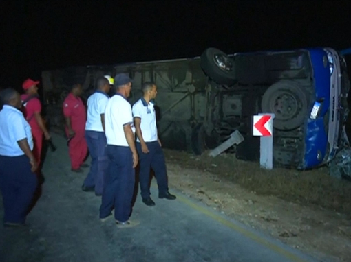 Xe bus chở du khách nước ngoài gặp nạn ở Cuba, 7 người thiệt mạng