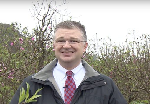 Đại sứ Mỹ đọc thơ Nguyễn Trãi chúc Tết người Việt